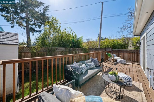1612 Carleton Street, Berkeley, CA 94703