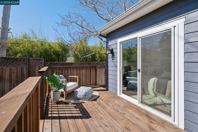 1612 Carleton Street, Berkeley, CA 94703