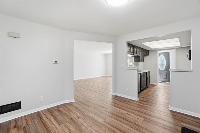 1337 Heatherdale Drive, Kettering, OH 45429