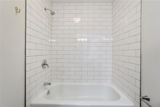 1337 Heatherdale Drive, Kettering, OH 45429