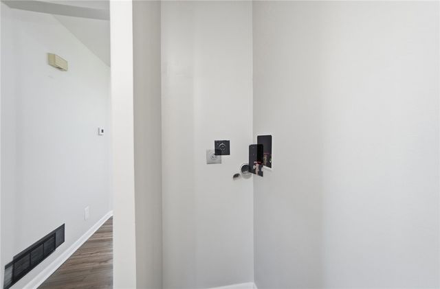 1337 Heatherdale Drive, Kettering, OH 45429