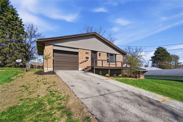 1337 Heatherdale Drive, Kettering, OH 45429