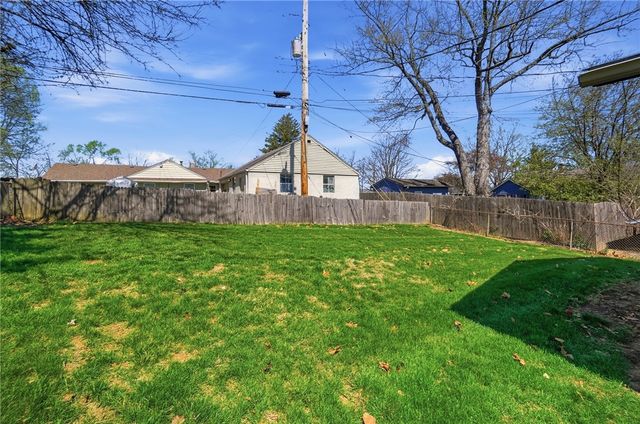 1337 Heatherdale Drive, Kettering, OH 45429