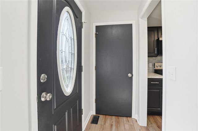 1337 Heatherdale Drive, Kettering, OH 45429