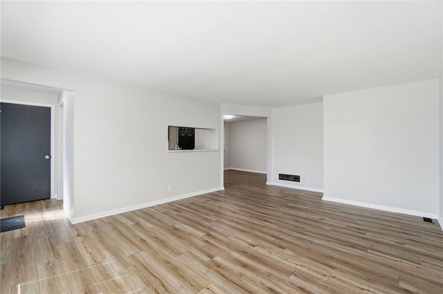 1337 Heatherdale Drive, Kettering, OH 45429