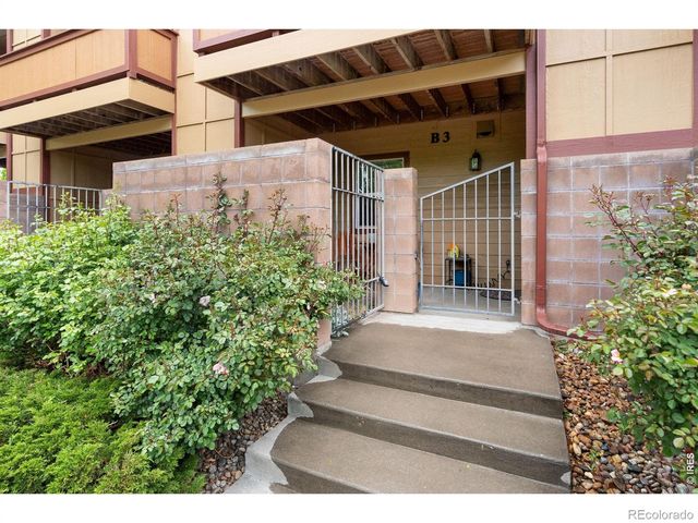 1221 E Prospect Road 3, Fort Collins, CO 80525