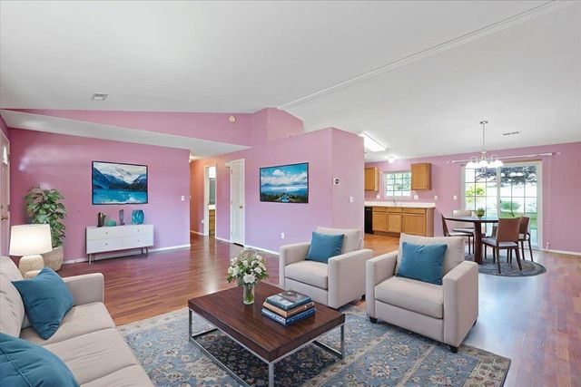 12512 W 10TH Ave, Airway Heights, WA 99001