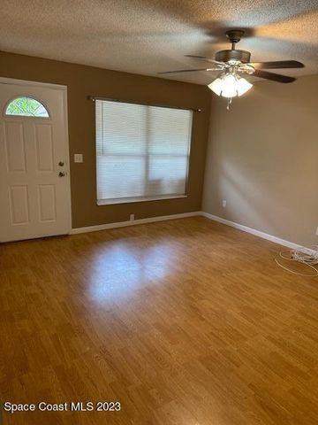 1105 Santa Cruz Avenue, Titusville, FL 32780