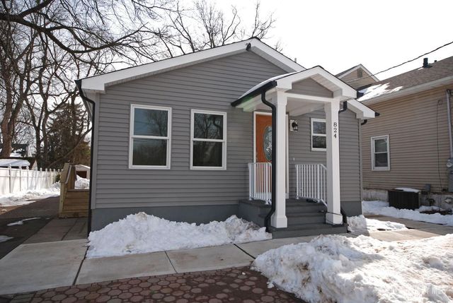 824 Drake Avenue, Middlesex, NJ 08846