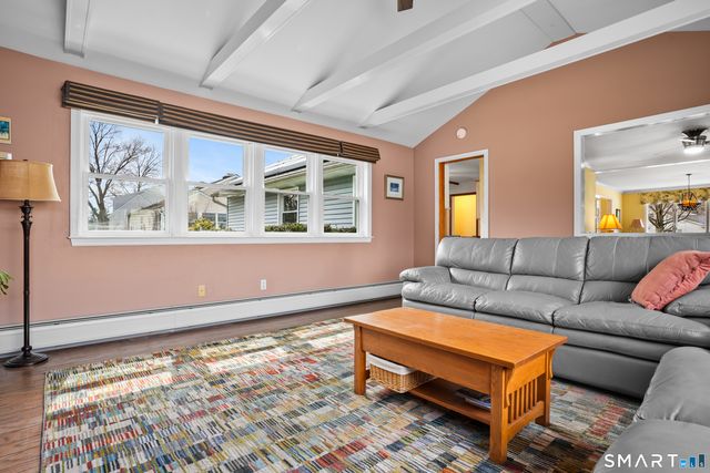 4 Apple Blossom Lane, Danbury, CT 06811