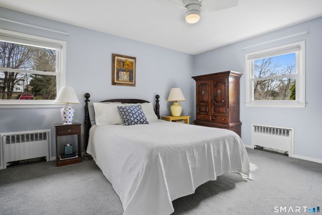 4 Apple Blossom Lane, Danbury, CT 06811