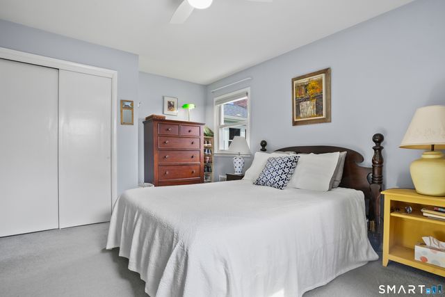 4 Apple Blossom Lane, Danbury, CT 06811