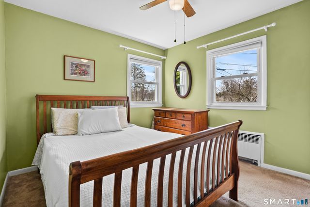 4 Apple Blossom Lane, Danbury, CT 06811