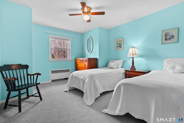 4 Apple Blossom Lane, Danbury, CT 06811