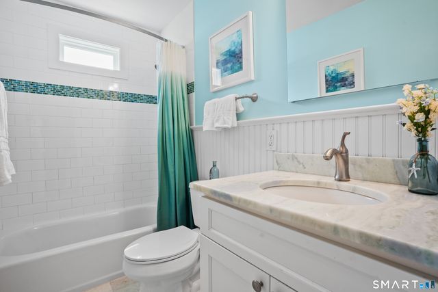 4 Apple Blossom Lane, Danbury, CT 06811