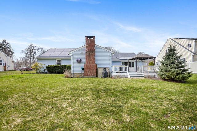 4 Apple Blossom Lane, Danbury, CT 06811