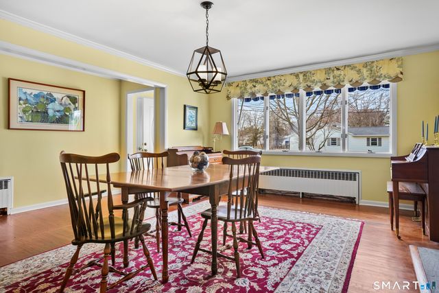 4 Apple Blossom Lane, Danbury, CT 06811