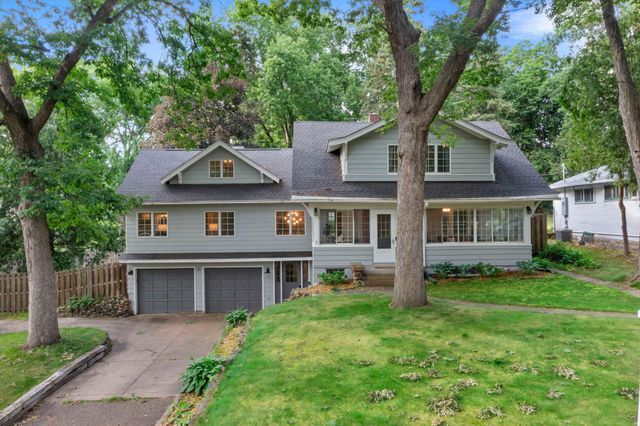 71 Fir Street, Mahtomedi, MN 55115