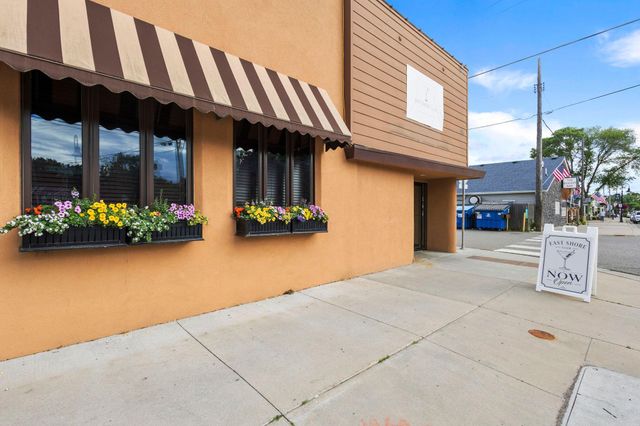 71 Fir Street, Mahtomedi, MN 55115