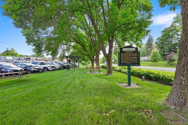 71 Fir Street, Mahtomedi, MN 55115