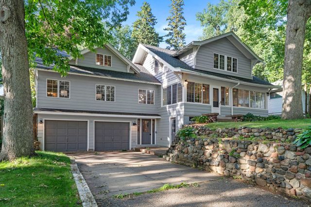 71 Fir Street, Mahtomedi, MN 55115
