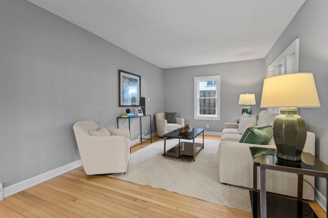 71 Fir Street, Mahtomedi, MN 55115