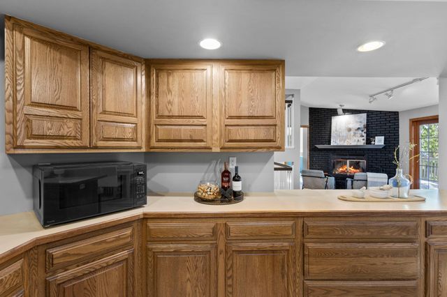71 Fir Street, Mahtomedi, MN 55115