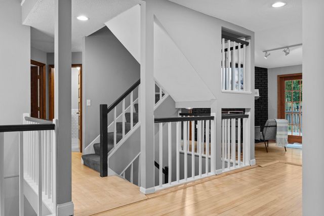 71 Fir Street, Mahtomedi, MN 55115