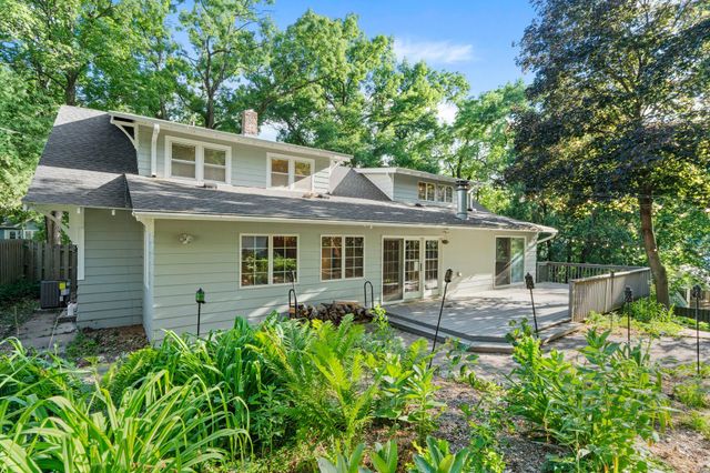 71 Fir Street, Mahtomedi, MN 55115