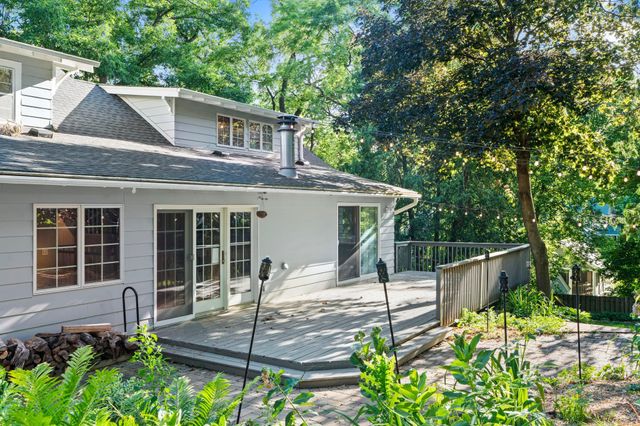 71 Fir Street, Mahtomedi, MN 55115
