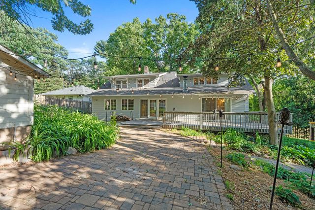 71 Fir Street, Mahtomedi, MN 55115
