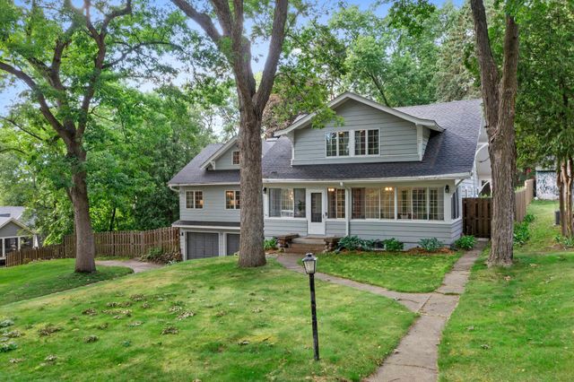 71 Fir Street, Mahtomedi, MN 55115