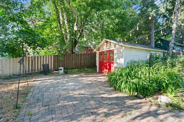 71 Fir Street, Mahtomedi, MN 55115
