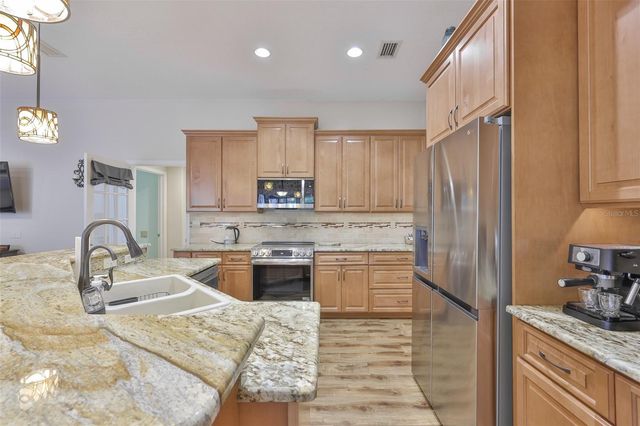 7532 CHELTNAM COURT, New Port Richey, FL 34655