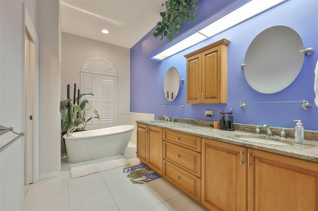 7532 CHELTNAM COURT, New Port Richey, FL 34655