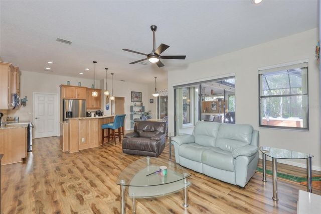 7532 CHELTNAM COURT, New Port Richey, FL 34655