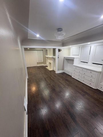 2831 N 46th STREET, Milwaukee, WI 53210