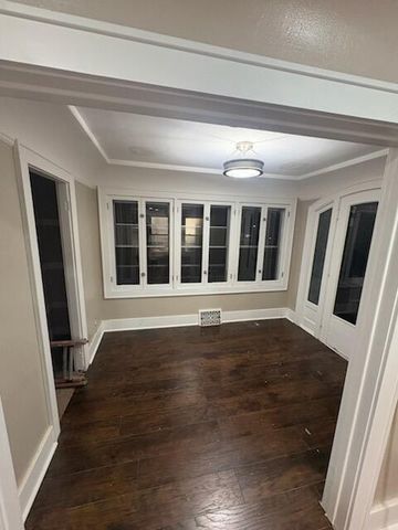 2831 N 46th STREET, Milwaukee, WI 53210