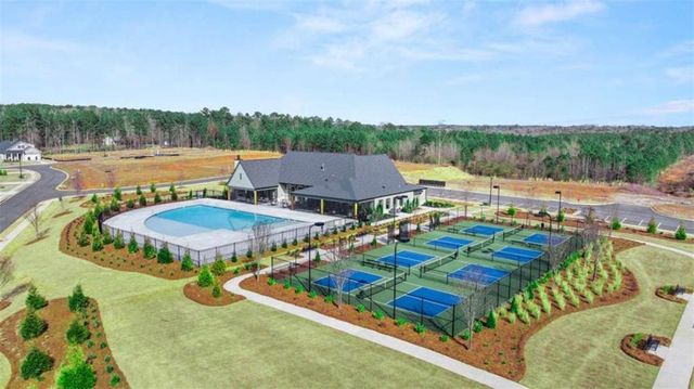 219 Parnassus Avenue, Locust Grove, GA 30248