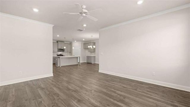 219 Parnassus Avenue, Locust Grove, GA 30248