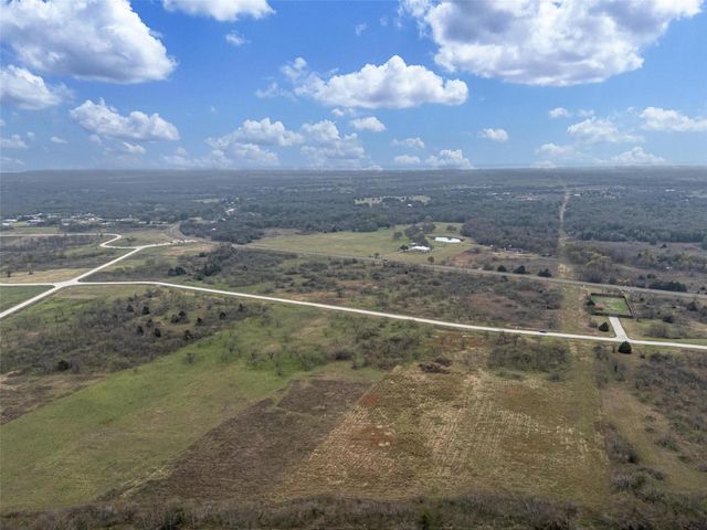 99 Pisgah Crossing, Corsicana, TX 75109
