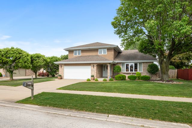 19243 Bernadine Street, Lansing, IL 60438