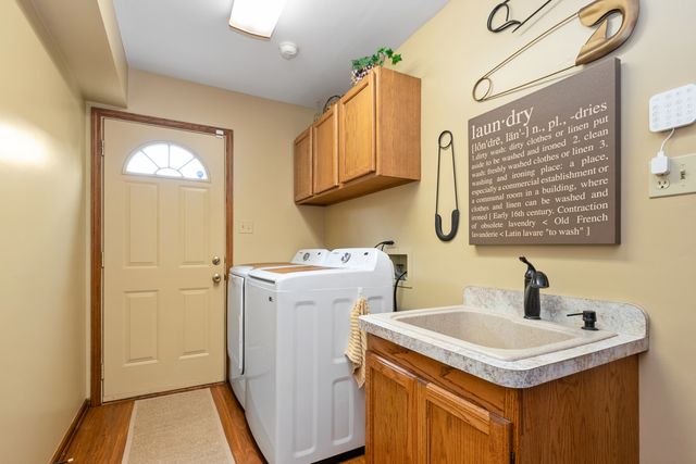 19243 Bernadine Street, Lansing, IL 60438