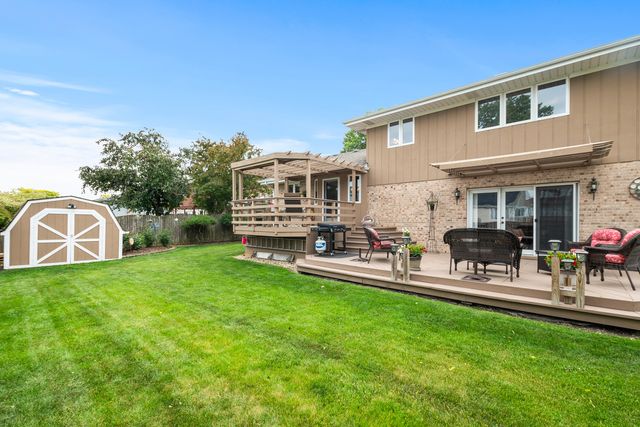 19243 Bernadine Street, Lansing, IL 60438