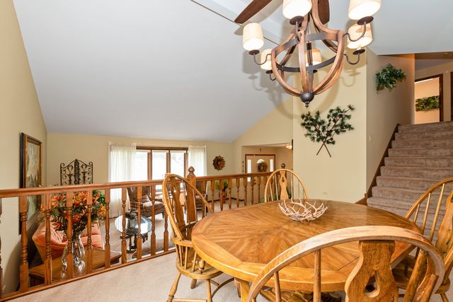 19243 Bernadine Street, Lansing, IL 60438
