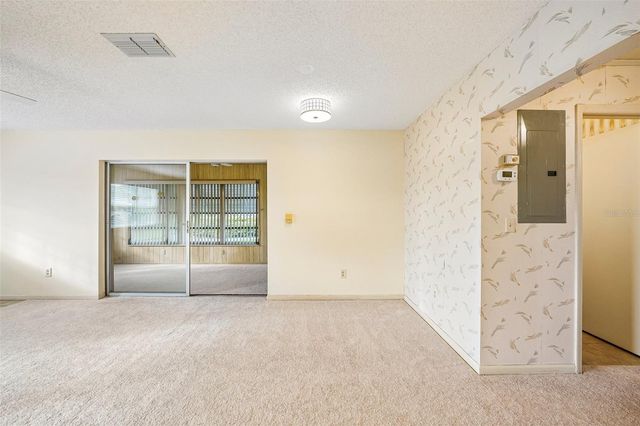 1902 DANDRIDGE STREET 29, Sun City Center, FL 33573