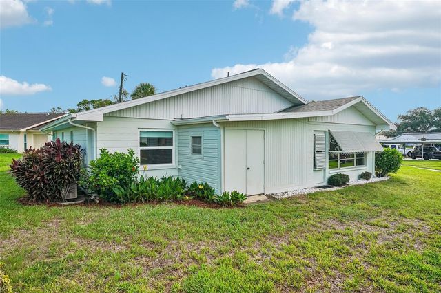 1902 DANDRIDGE STREET 29, Sun City Center, FL 33573