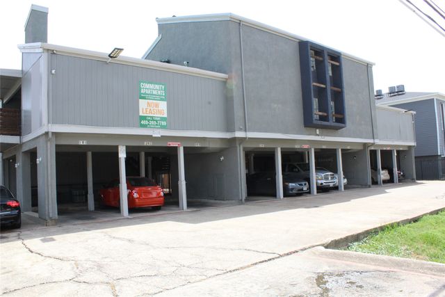 2710 Community Drive 209, Dallas, TX 75220