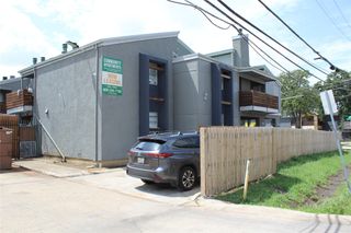 2710 Community Drive 209, Dallas, TX 75220