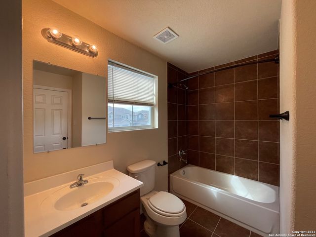 16828 Dancing Ava Unit 1, Selma, TX 78154